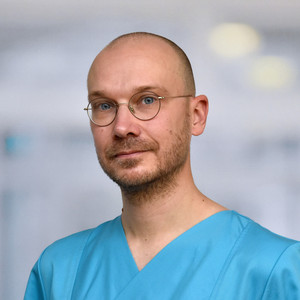 Porträt Dr. med Philipp Peitsmeyer, Oberarzt, Kardiologie, Albertinen Herz- und Gefäßzentrum