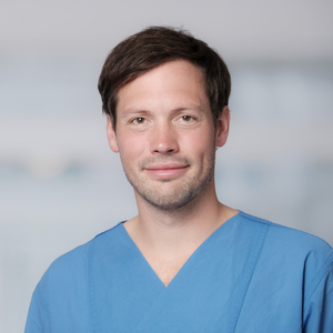 Portraitfoto Dr. med. Michael Klusmeier, Leitender Oberarzt Kardiologie, Klinik für Kardiologie, Albertinen Herz- und Gefäßzentrum, Albertinen Krankenhaus, Hamburg-Schnelsen Portraitfoto Dr. med. Michael Klusmeier, Leitender Oberarzt Kardiologie, Klinik für Kardiologie, Albertinen Herz- und Gefäßzentrum, Albertinen Krankenhaus, Hamburg-Schnelsen