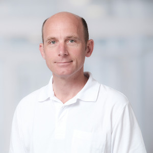 Portrait Lorenz Hansen, Leitender Oberarzt Kardiochirurgie, Albertinen Herz- und Gefäßzentrum, Albertinen Krankenhaus, Hamburg-Schnelsen Portrait Lorenz Hansen, Leitender Oberarzt Kardiochirurgie, Albertinen Herz- und Gefäßzentrum, Albertinen Krankenhaus, Hamburg-Schnelsen