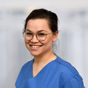 Porträt Annette König, Oberärztin Kardiologie, Leiter Echokardiographie, Albertinen Herz- und Gefäßzentrum